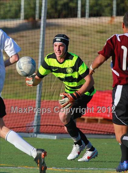 Thumbnail 1 in Paramount vs. Torrey Pines (CIF SoCal Regional D1 Playoffs) photogallery.