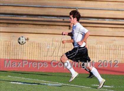 Thumbnail 1 in Paramount vs. Torrey Pines (CIF SoCal Regional D1 Playoffs) photogallery.