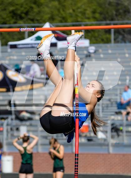 Thumbnail 3 in Diamond Hornets Invitational (Field Events) photogallery.