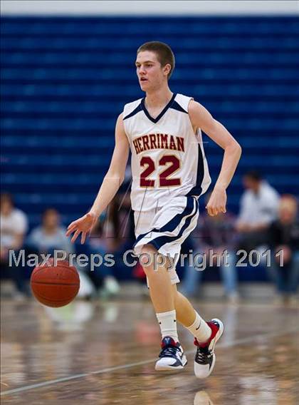 Thumbnail 2 in Riverton @ Herriman photogallery.