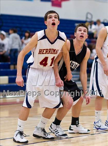 Thumbnail 3 in Riverton @ Herriman photogallery.