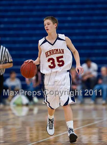 Thumbnail 3 in Riverton @ Herriman photogallery.