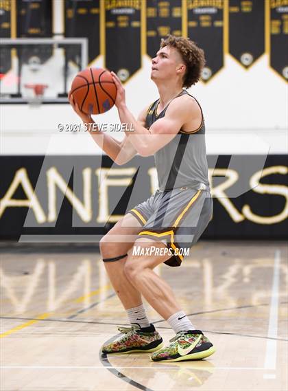 Thumbnail 2 in Carlsbad vs. Francis Parker photogallery.