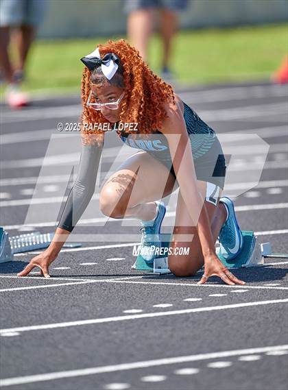Thumbnail 1 in UIL 6A Track & Field Area 21&22 (100M) photogallery.
