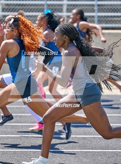 Thumbnail 1 in UIL 6A Track & Field Area 21&22 (100M) photogallery.
