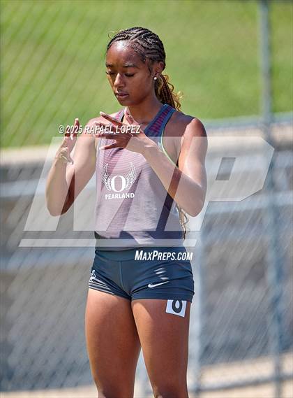 Thumbnail 1 in UIL 6A Track & Field Area 21&22 (100M) photogallery.