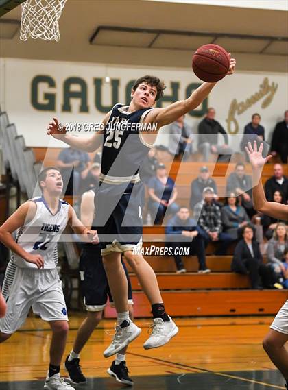 Thumbnail 3 in Napa vs. Analy (Brett Callan Memorial Tournament) photogallery.