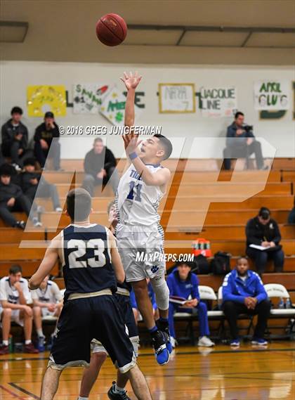 Thumbnail 1 in Napa vs. Analy (Brett Callan Memorial Tournament) photogallery.