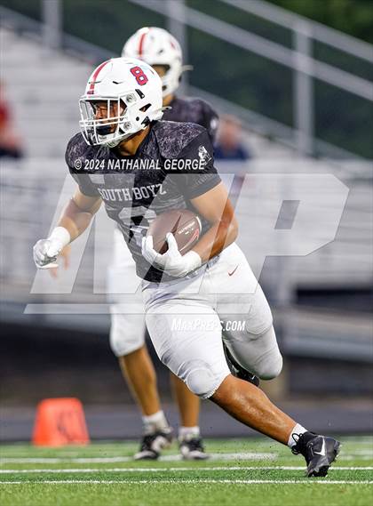 Thumbnail 2 in Kearney @ Millard South photogallery.