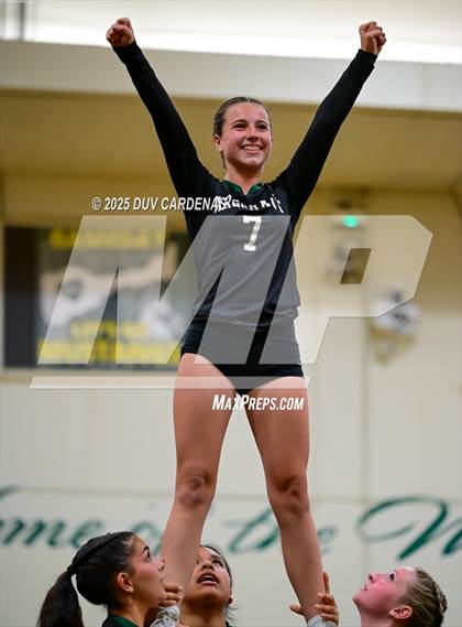 Thumbnail 1 in Argonaut vs El Dorado (STUNT) photogallery.