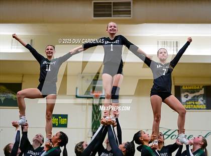 Thumbnail 1 in Argonaut vs El Dorado (STUNT) photogallery.