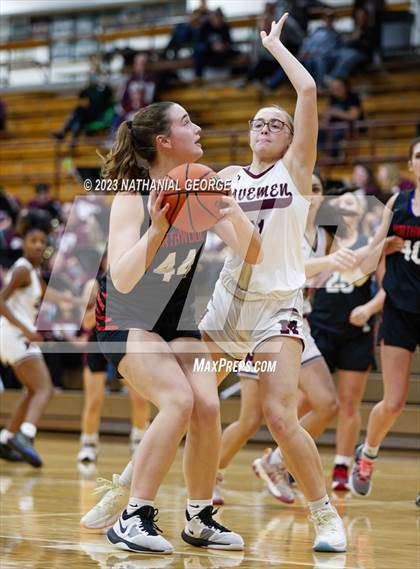Thumbnail 1 in NorthWood @ Mishawaka photogallery.