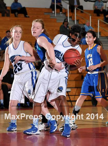 Thumbnail 1 in Ripon Christian vs. Capital Christian (CIF SJS D5 Playoffs) photogallery.