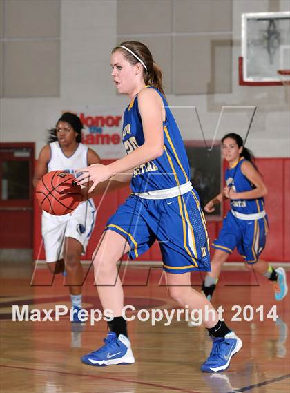 Thumbnail 3 in Ripon Christian vs. Capital Christian (CIF SJS D5 Playoffs) photogallery.