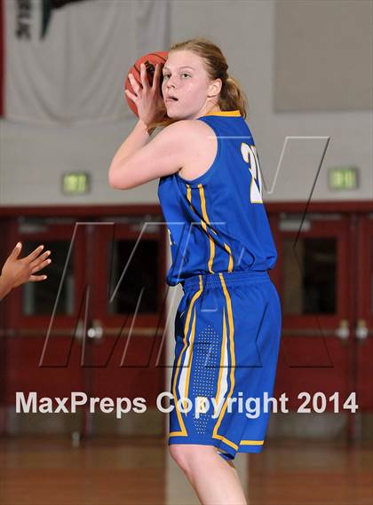 Thumbnail 2 in Ripon Christian vs. Capital Christian (CIF SJS D5 Playoffs) photogallery.