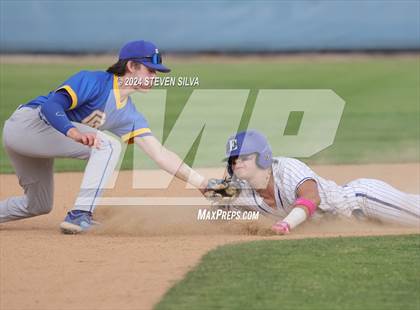 Thumbnail 3 in Grossmont @ Eastlake photogallery.