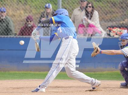 Thumbnail 3 in Grossmont @ Eastlake photogallery.
