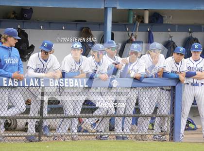 Thumbnail 1 in Grossmont @ Eastlake photogallery.
