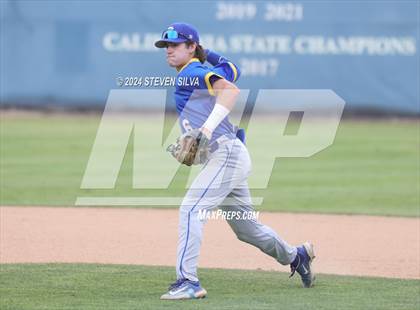 Thumbnail 2 in Grossmont @ Eastlake photogallery.