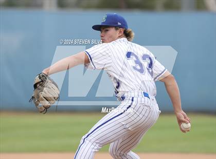 Thumbnail 1 in Grossmont @ Eastlake photogallery.