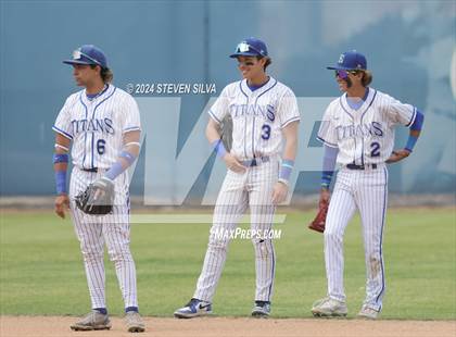 Thumbnail 1 in Grossmont @ Eastlake photogallery.