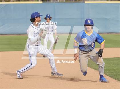 Thumbnail 2 in Grossmont @ Eastlake photogallery.