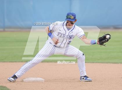 Thumbnail 3 in Grossmont @ Eastlake photogallery.