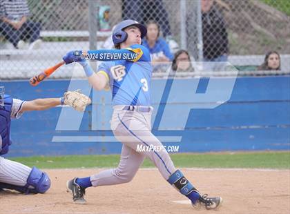 Thumbnail 3 in Grossmont @ Eastlake photogallery.