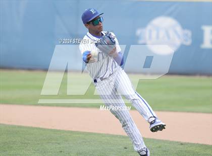 Thumbnail 2 in Grossmont @ Eastlake photogallery.