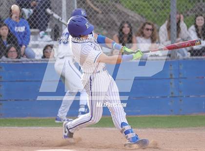 Thumbnail 3 in Grossmont @ Eastlake photogallery.