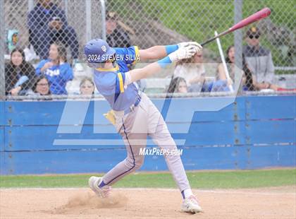 Thumbnail 1 in Grossmont @ Eastlake photogallery.