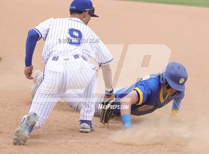 Thumbnail 2 in Grossmont @ Eastlake photogallery.