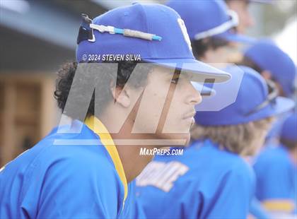 Thumbnail 2 in Grossmont @ Eastlake photogallery.