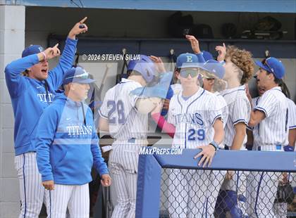 Thumbnail 1 in Grossmont @ Eastlake photogallery.