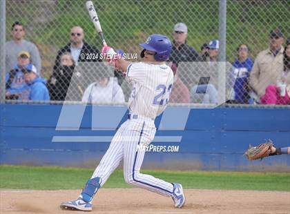 Thumbnail 3 in Grossmont @ Eastlake photogallery.