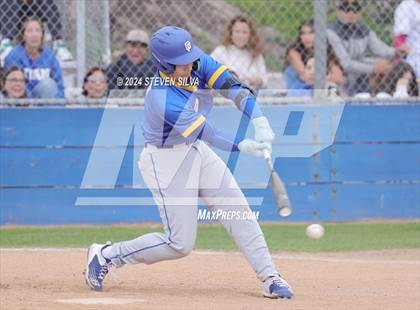 Thumbnail 3 in Grossmont @ Eastlake photogallery.