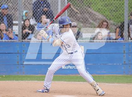 Thumbnail 3 in Grossmont @ Eastlake photogallery.