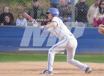 Thumbnail 1 in Grossmont @ Eastlake photogallery.