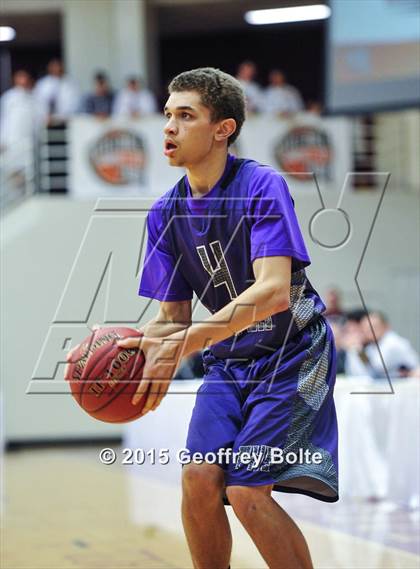 Thumbnail 2 in Cathedral vs. Pittsfield (Spalding HoopHall Classic) photogallery.