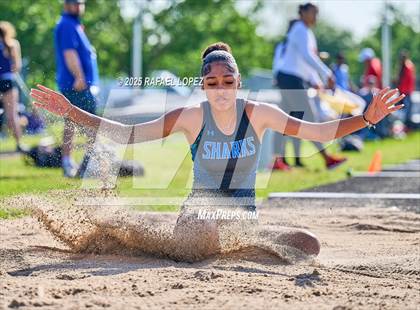 Thumbnail 3 in UIL 6A Track & Field Area 21&22 (Triple Jump) photogallery.