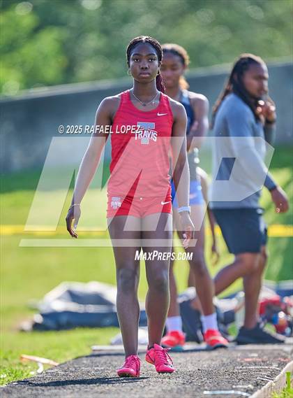 Thumbnail 2 in UIL 6A Track & Field Area 21&22 (Triple Jump) photogallery.
