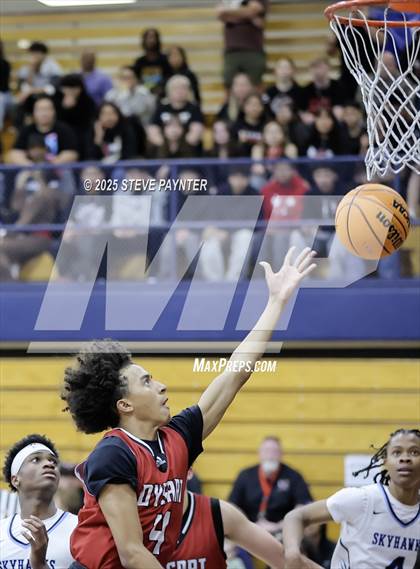 Thumbnail 2 in Deer Valley vs Dysart (AIA 4A Semi) photogallery.