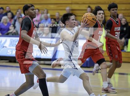 Thumbnail 3 in Deer Valley vs Dysart (AIA 4A Semi) photogallery.