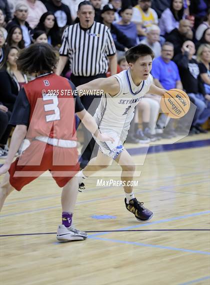Thumbnail 1 in Deer Valley vs Dysart (AIA 4A Semi) photogallery.