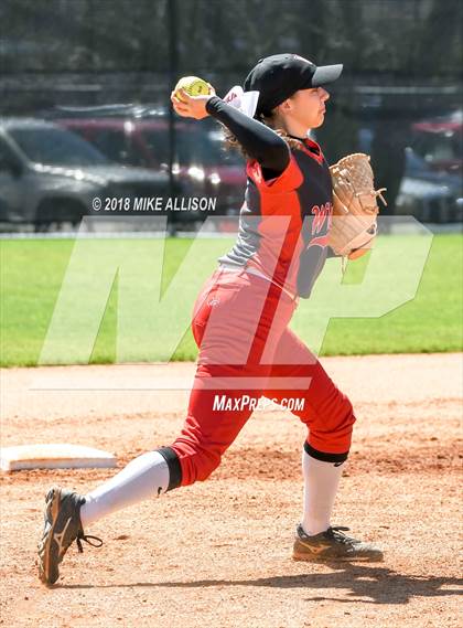 Thumbnail 2 in Whitwell vs Sale Creek photogallery.