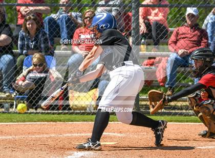 Thumbnail 3 in Whitwell vs Sale Creek photogallery.
