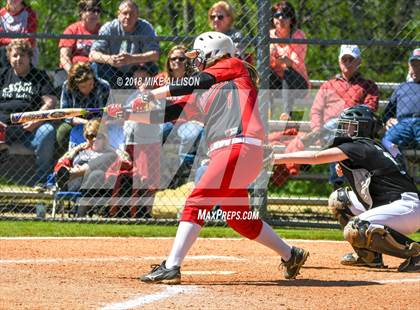 Thumbnail 2 in Whitwell vs Sale Creek photogallery.