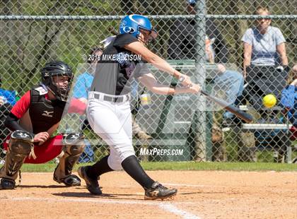 Thumbnail 2 in Whitwell vs Sale Creek photogallery.