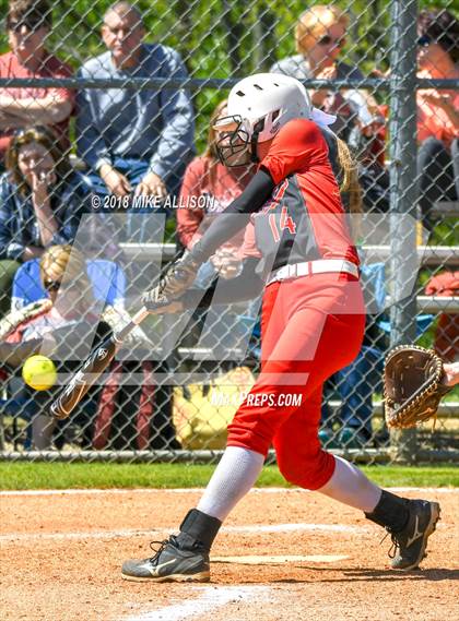 Thumbnail 1 in Whitwell vs Sale Creek photogallery.