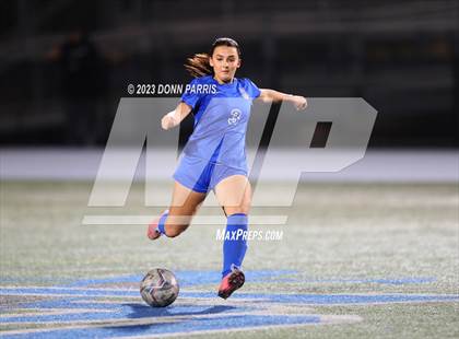 Thumbnail 3 in Charter Oak @ San Dimas photogallery.